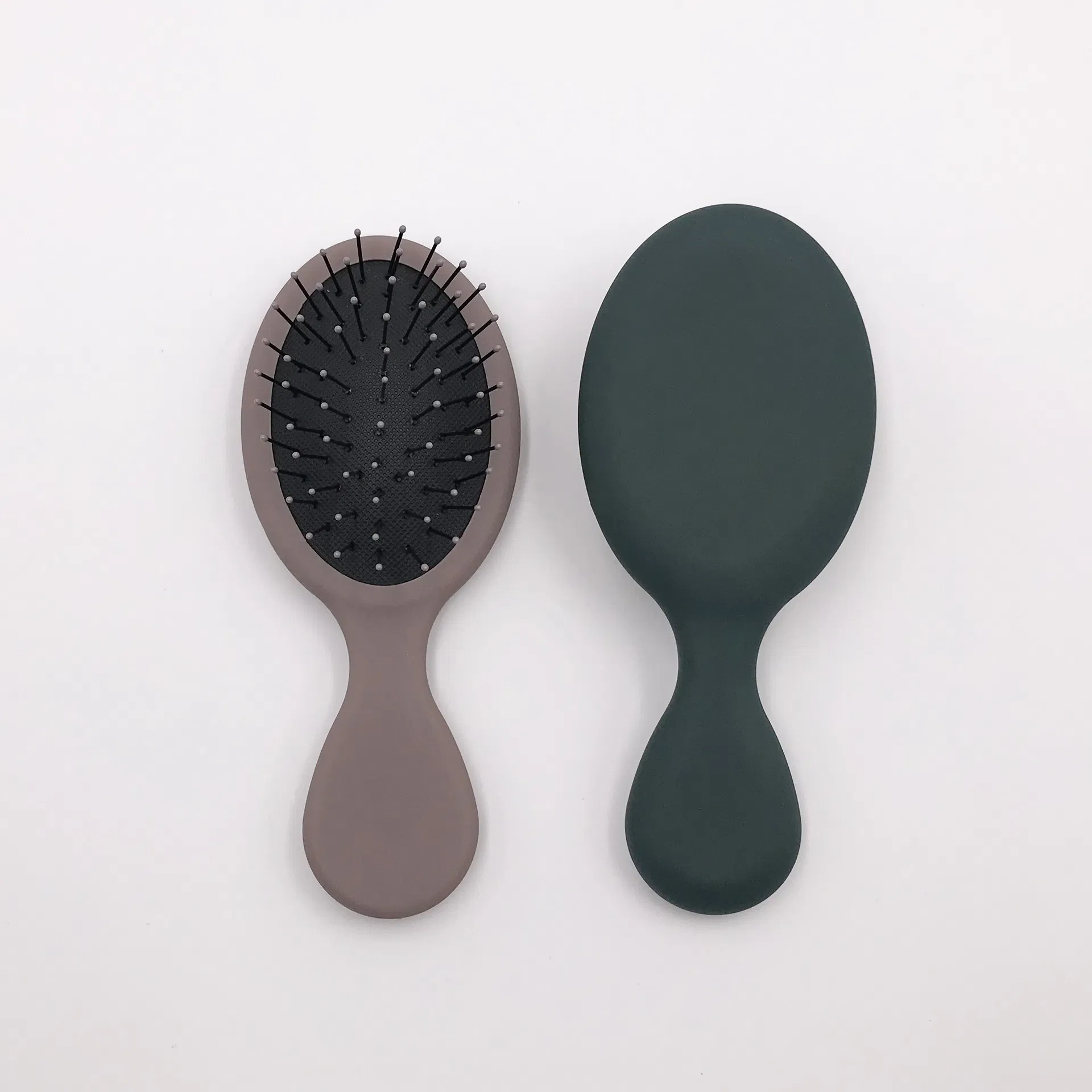 Factory Price Spot Supply Candy Color Mini Portable Massage Comb Dry and Wet Makeup Anti - Static Comb