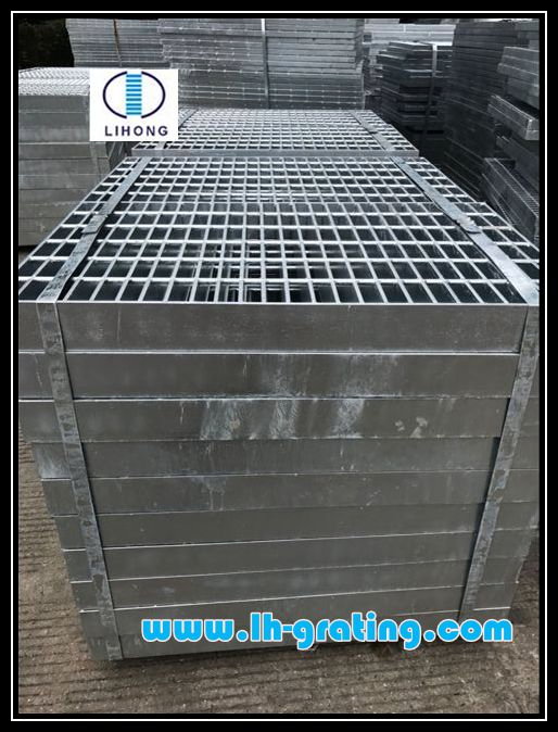 Hot DIP Galvanized Welded Steel Handrails, Welded Steel Stanchions