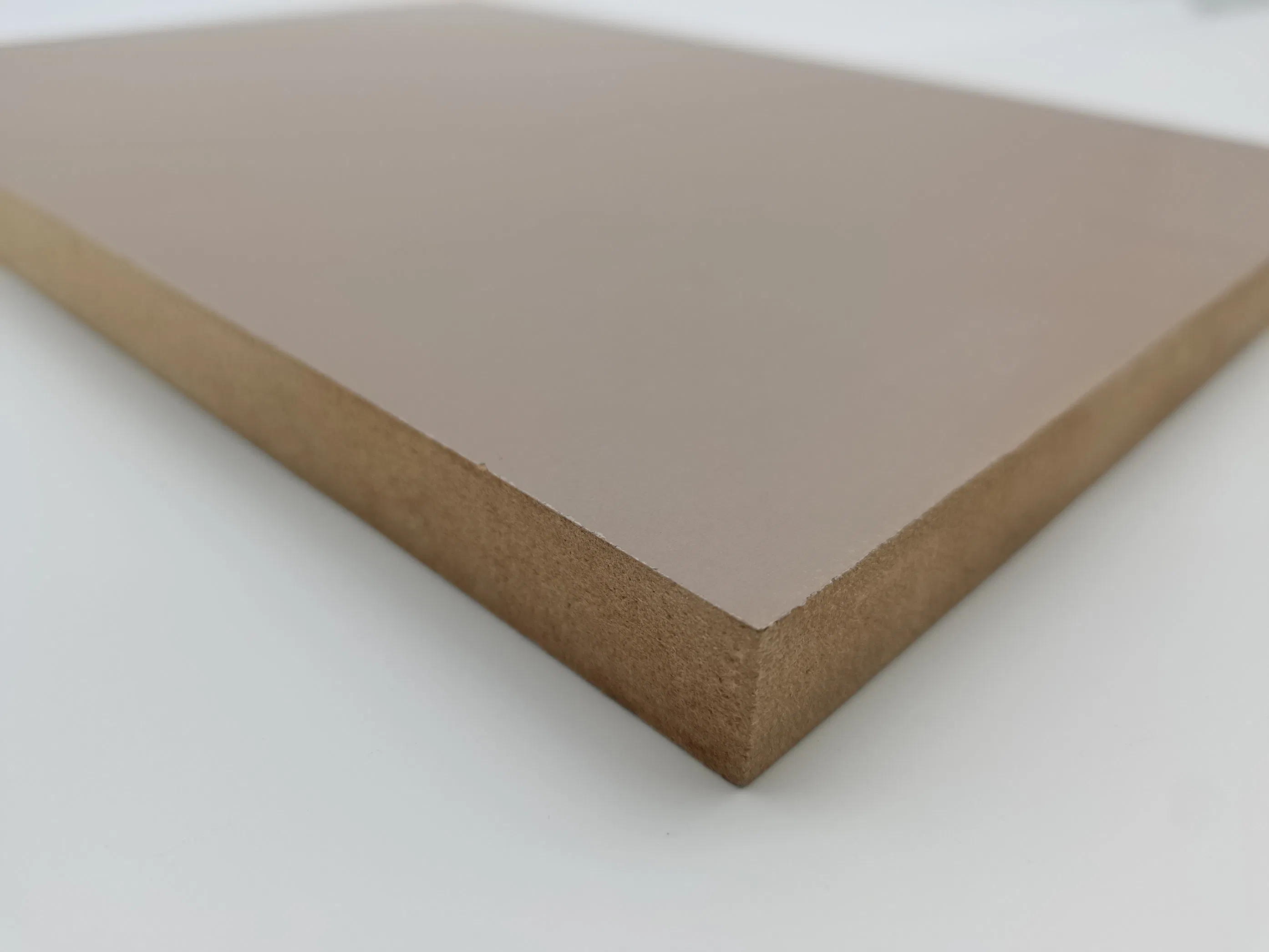 1220X2440X18mm Melamine Faced Melamine MDF Board for Furniture