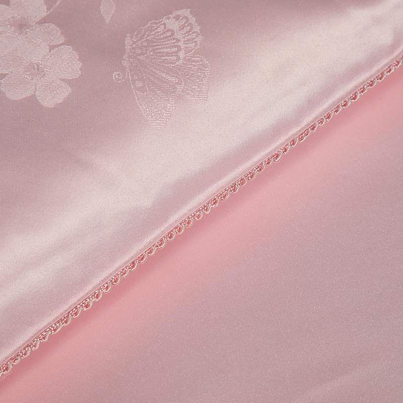 Bedding Set China Supplier Satin Jacquard Duvet Cover 100% Mulberry Silk Filling Solid Color Silkworm Comforter