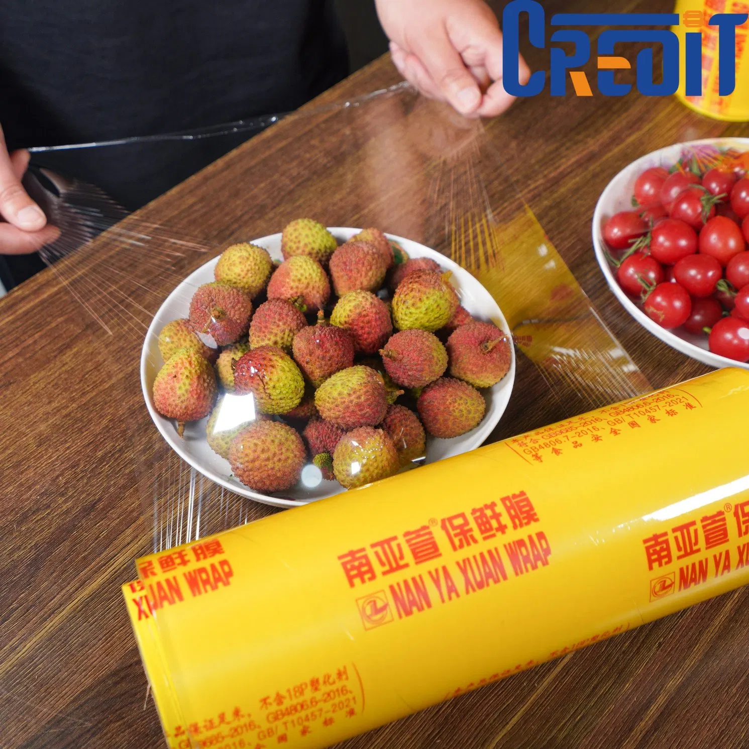 Credit Supermarket Easy Wrap and Cut Best Fresh PVC Cling Film
