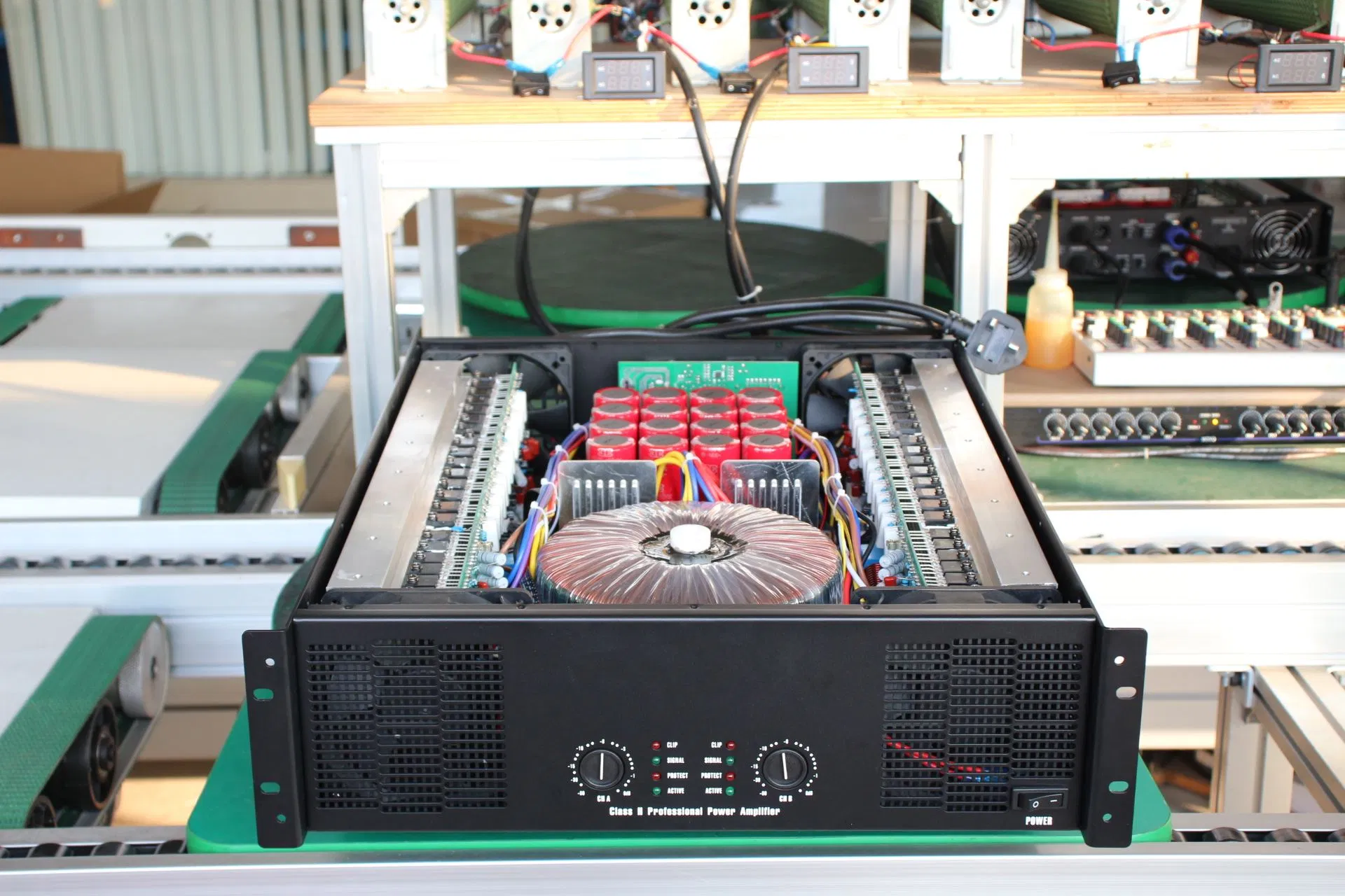 Профессиональный усилитель мощности CA50 Class H 2 канала