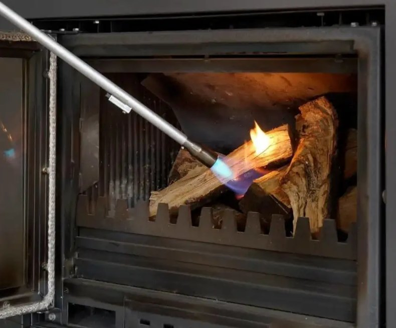 Heavy-Duty Butane Gas Torch for Efficient Weed Control