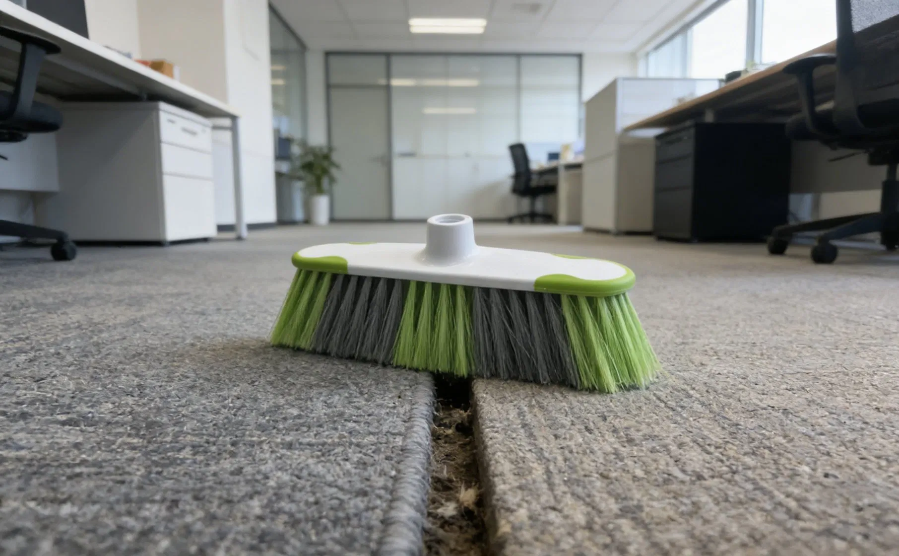 Factory Direct Broom Head with Mixed Color Bristles for Global Wholesalers