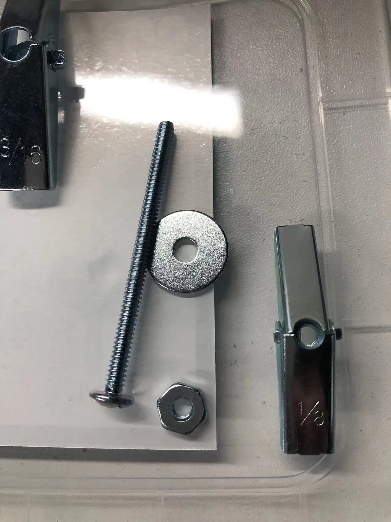 1/8 Inch Zinc Galvanized Metal Steel Spring Toggle Bolt Anchor