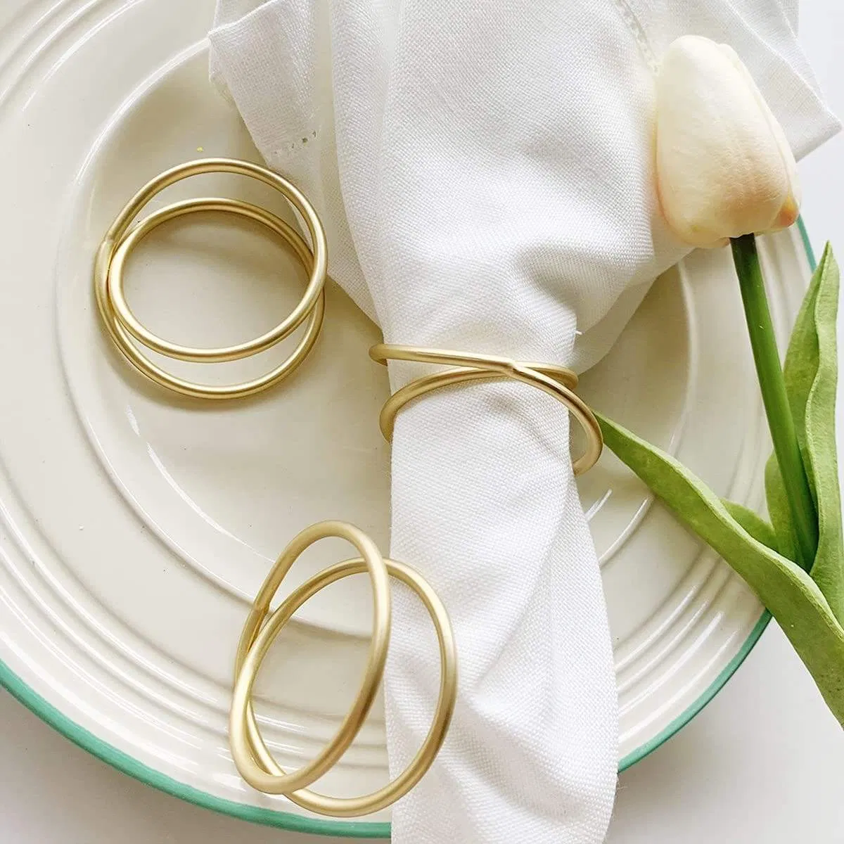 Hot Selling Metal Spiral Napkin Rings Napkin Holders Buckles for Family Dinner Wedding Party Table Decorations