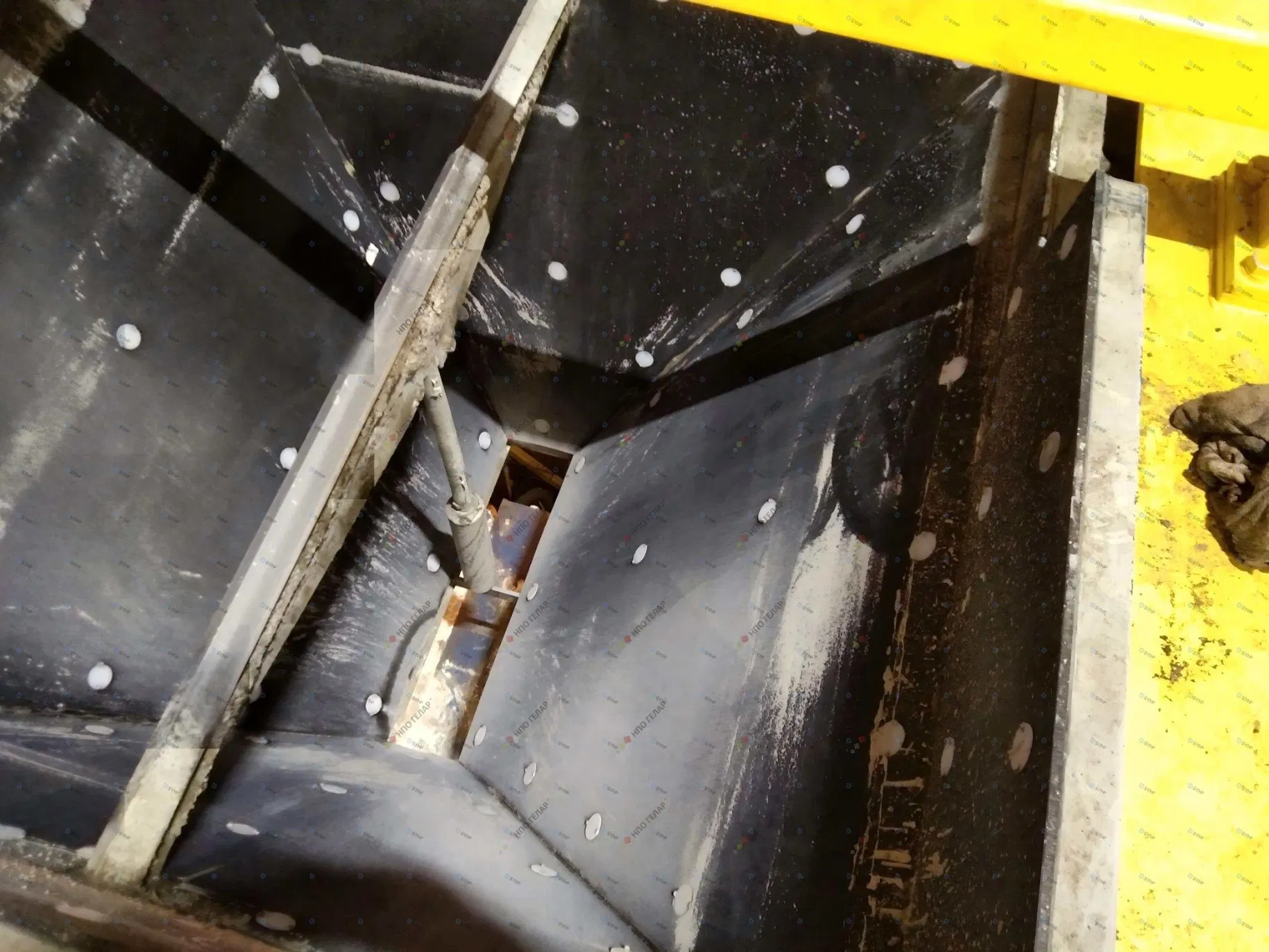 Anti Adhesion UHMWPE Hopper Liner for Bulk Material Handling