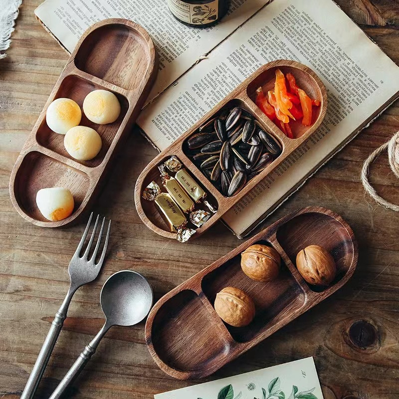 Retro Restaurant Wooden Dipping Plates Divided Three Compartments Oval Sauce Vinegar Snack Tray