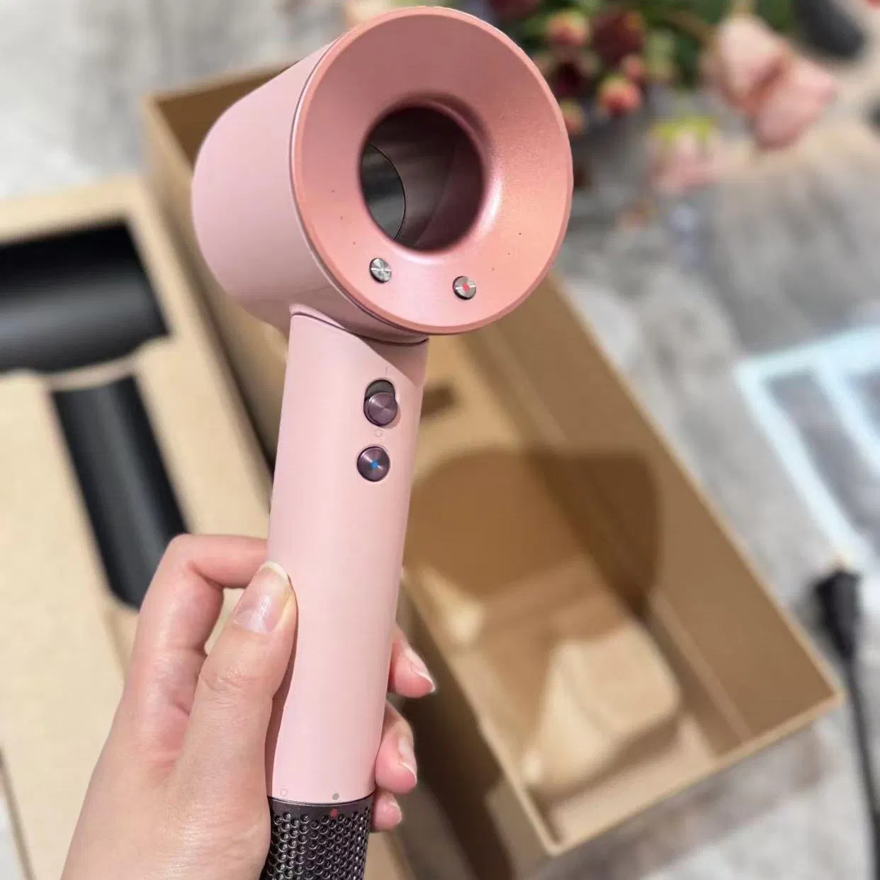 Hot Professional HD08 Hair Blower for Salon Hair Styler/Hair Care