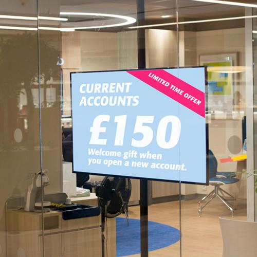 55-дюймовый ультратонкий LCD монитор для рекламы