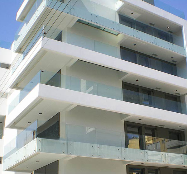 Exterior Frameless Tempered Low Iron Glass Railing/Balustrade Design with America Standard