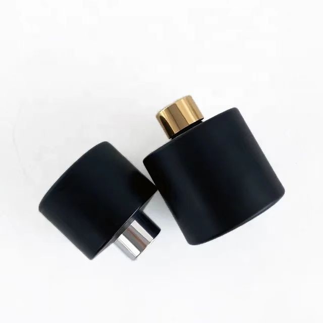 Factory Supply 150ml 200ml 500ml Empty Reed Diffuser Bottle with Stick and Box