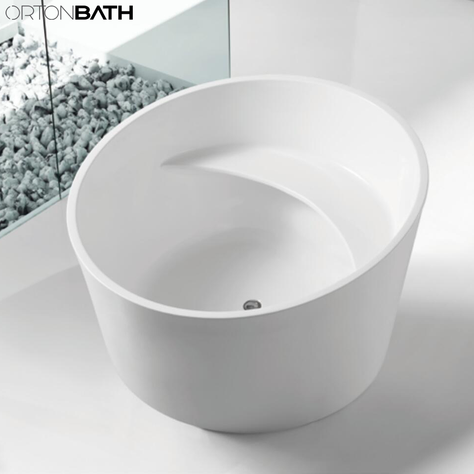 Акриловая ванна Ortonbath с гидромассажем и сиденьем