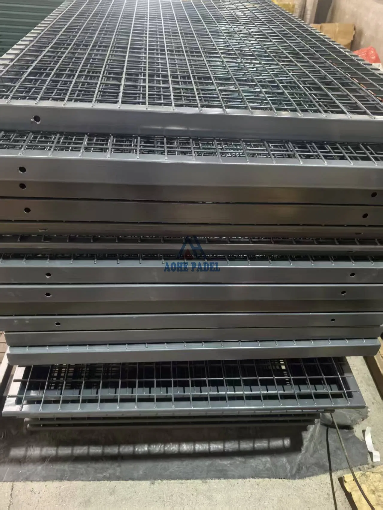 Factory Price Paddle Court Both Indoor Outdoor Tempered Glass Portable Padel Court Roof
