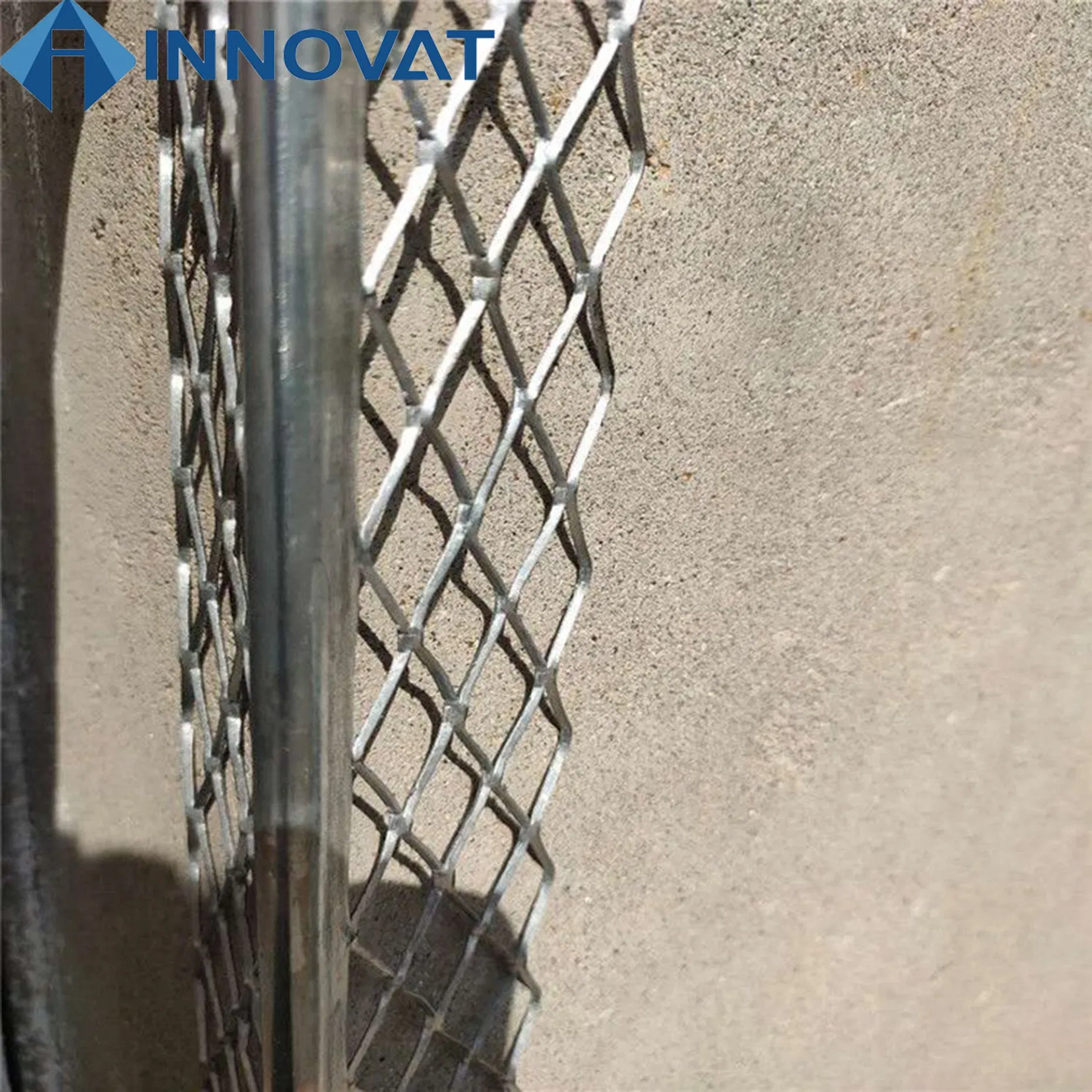 Aluminum Expanded Metal Corner Angle Bead Factory Price Plastering Wall Protection Stretch Stucco Expanded G. I Galvanized Steel Metal Drywall Angle Corner Bead