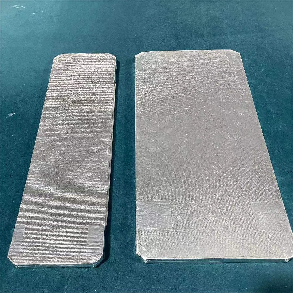 Fumed Silica Vacuum Insulation Panel for Building Wall