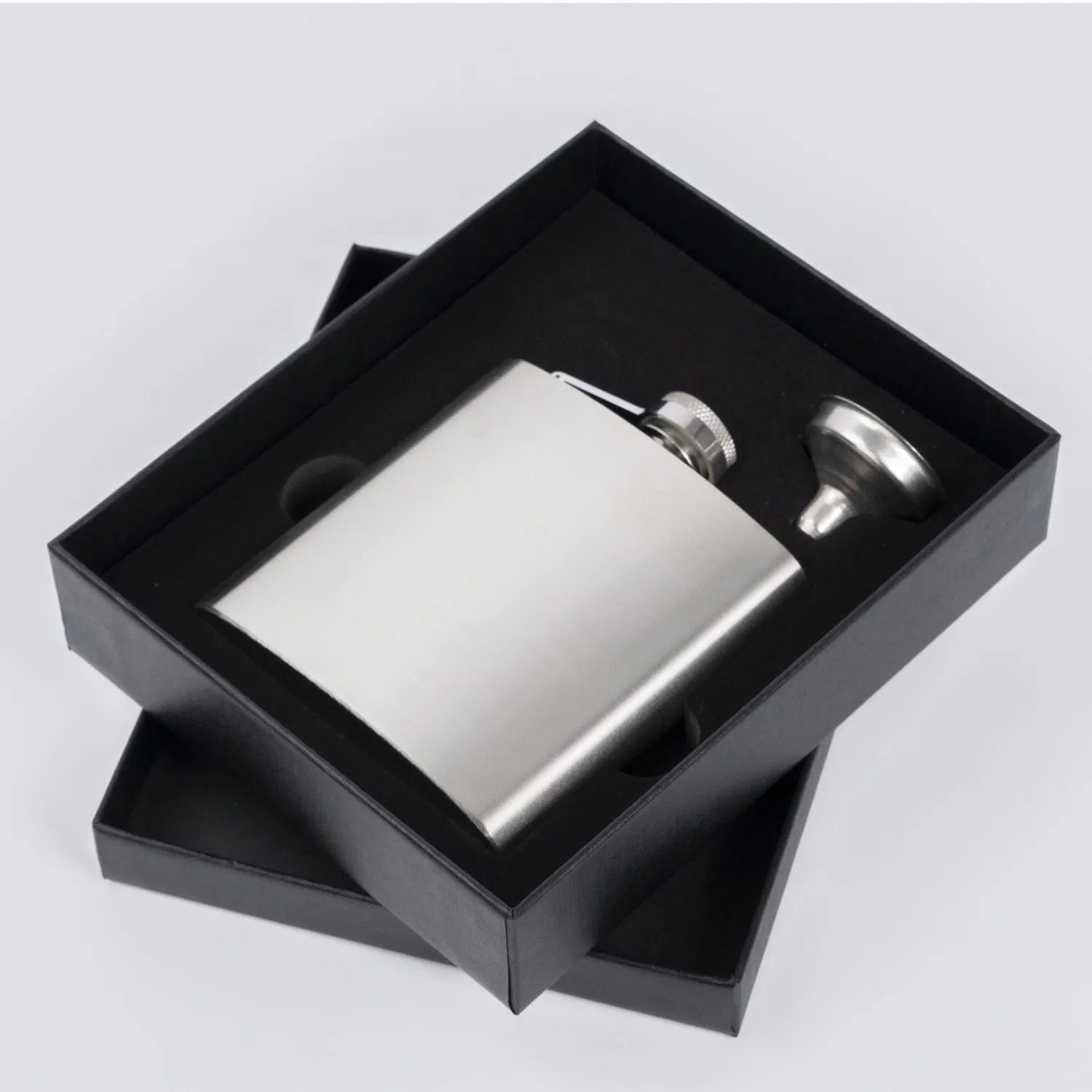 Custom Whiskey Leakproof Drinking Liquor Hip Flask Alcool Stainless Steel Alcohol Camping Pocket Hip Flask 6oz/7oz/8oz