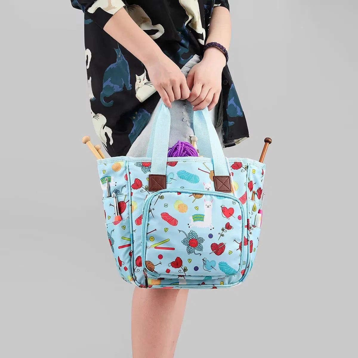 High-Quality Reusable Crochet Hook Storage Bag with Fun Cartoon Patterns