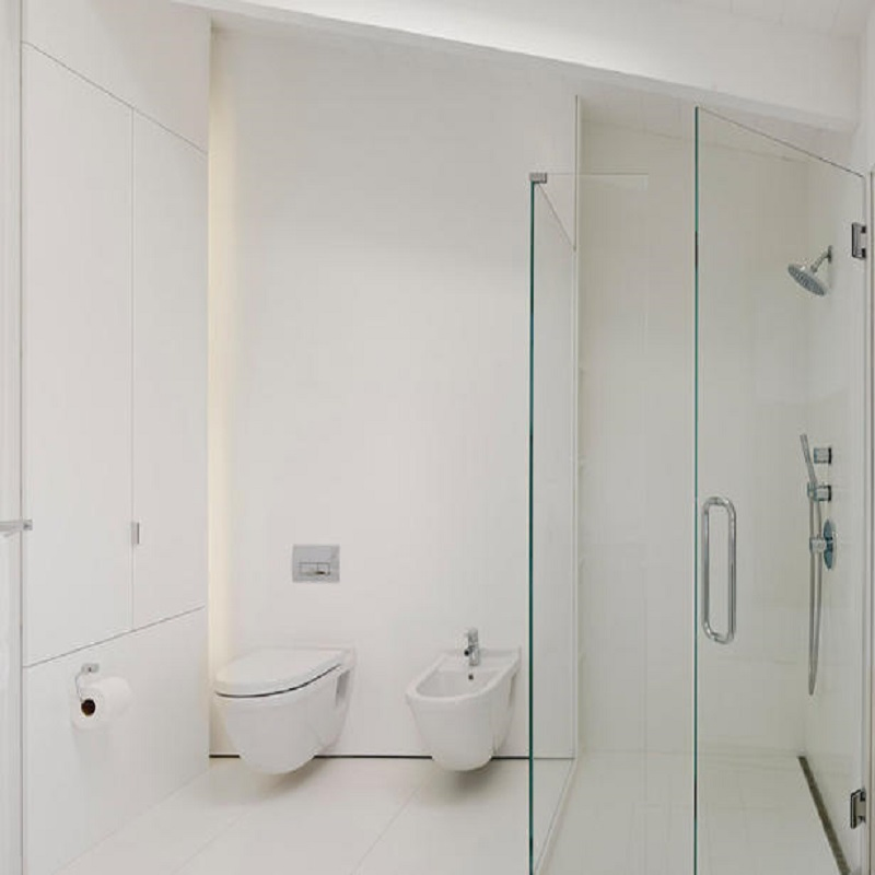 White Glazed Ceramic Square One Piece Wall Mounted Washdown Toilet