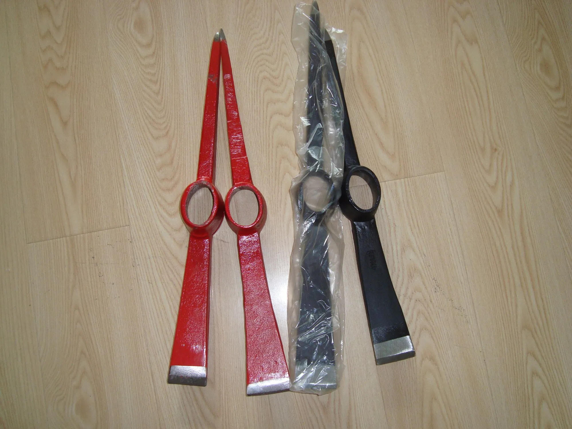 Maxtop Tools Garden Drop Forged Pickaxe