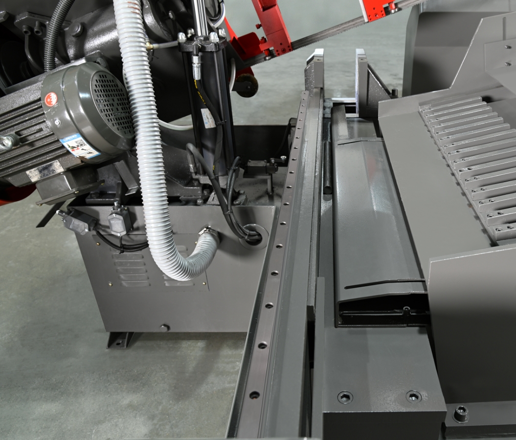 Ленточная пила по металлу ручная ЧПУ GH4228