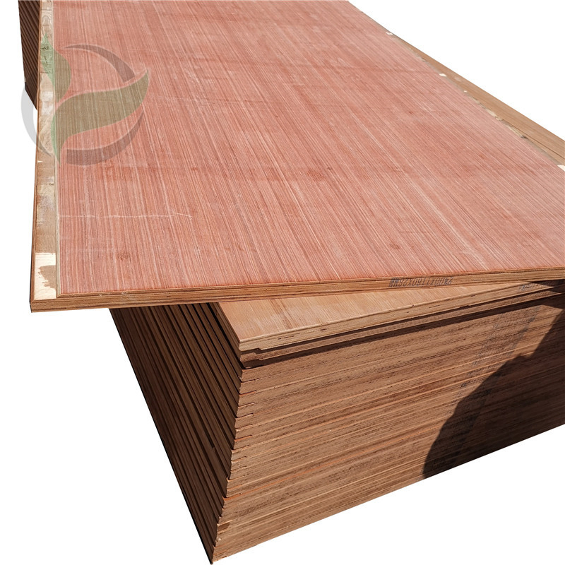 High-Quality Waterproof 28mm Black Film Plywood for Shipping