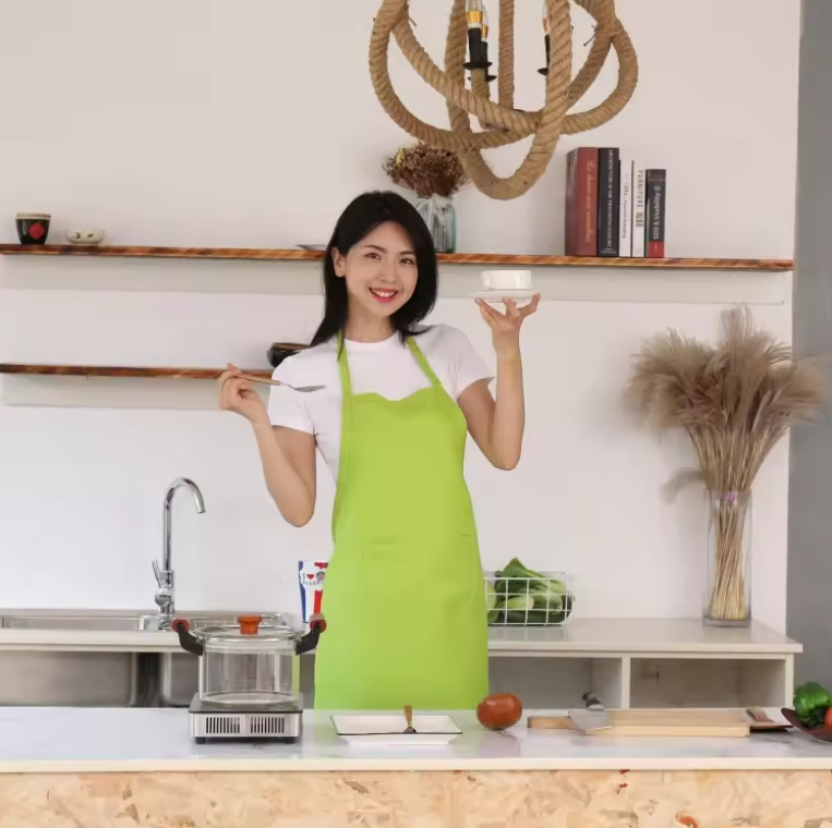 Custom Fashion Design Waterproof Adjustable Size High Quality Kitchen Apron