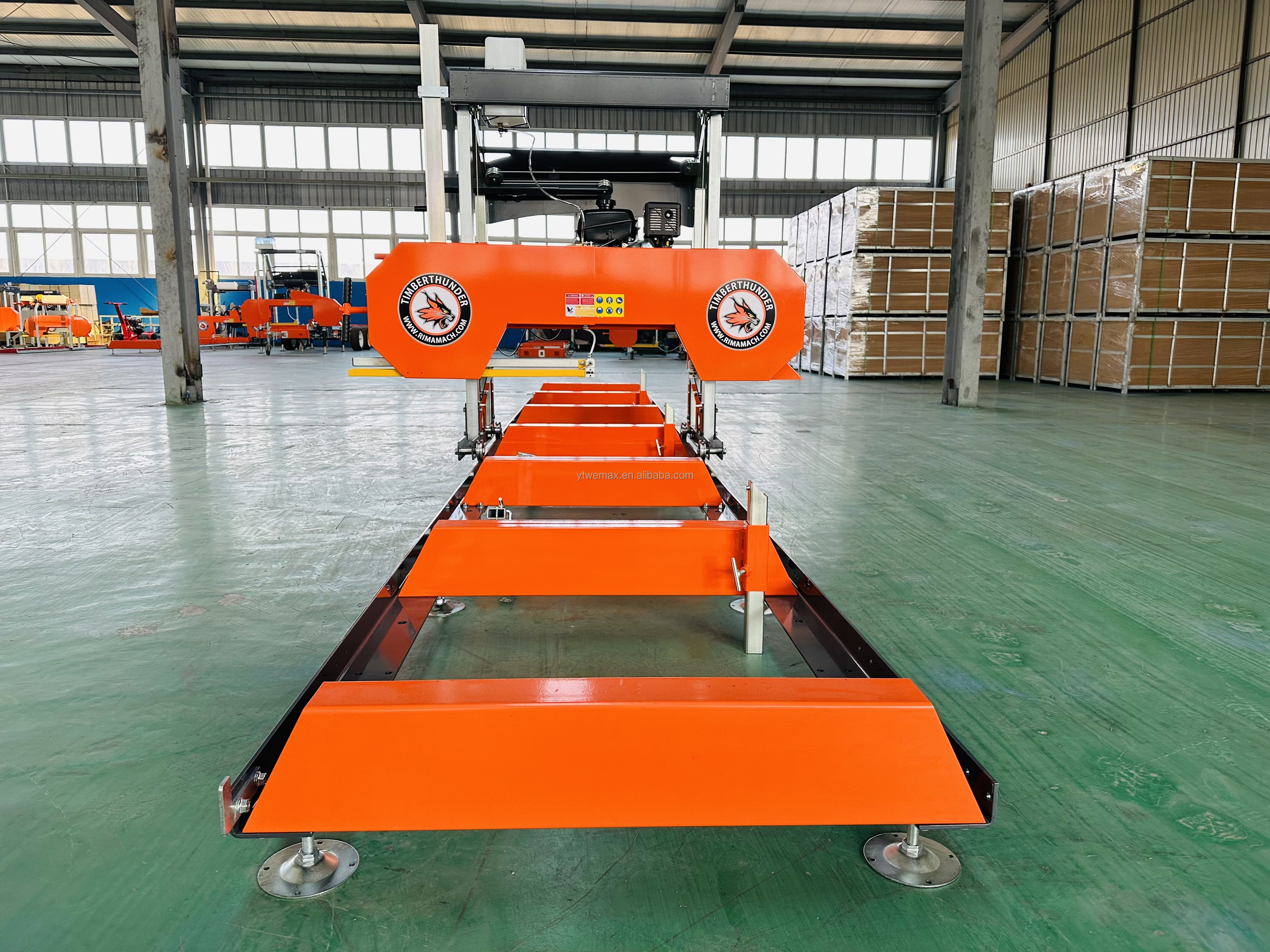 Пилорама ленточная горизонтальная