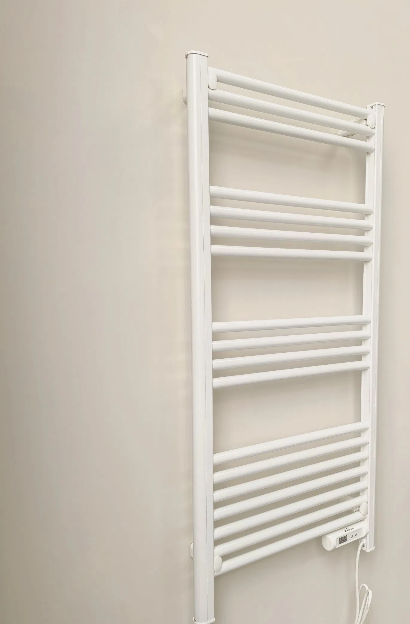 Electric Towel Rail C500 Steel, 500W, up to 8 M2, Low Consumption