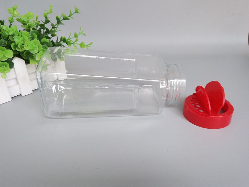 32oz Pet Plastic Shaker Bottle for Kitchen Salt and Pepper