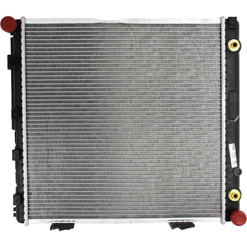 Алюминиевый радиатор Mercedes-Benz A1245000103