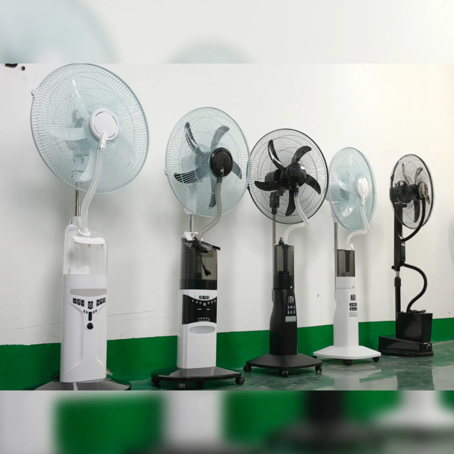 Portable Cooling Fan High Speed Solar Rechargeable Stand Solar Fan for Home