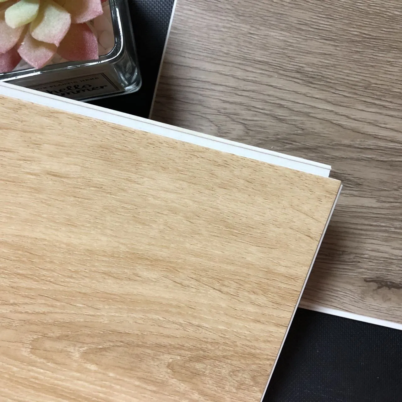 Водостойкий огнестойкий ламинат SPC