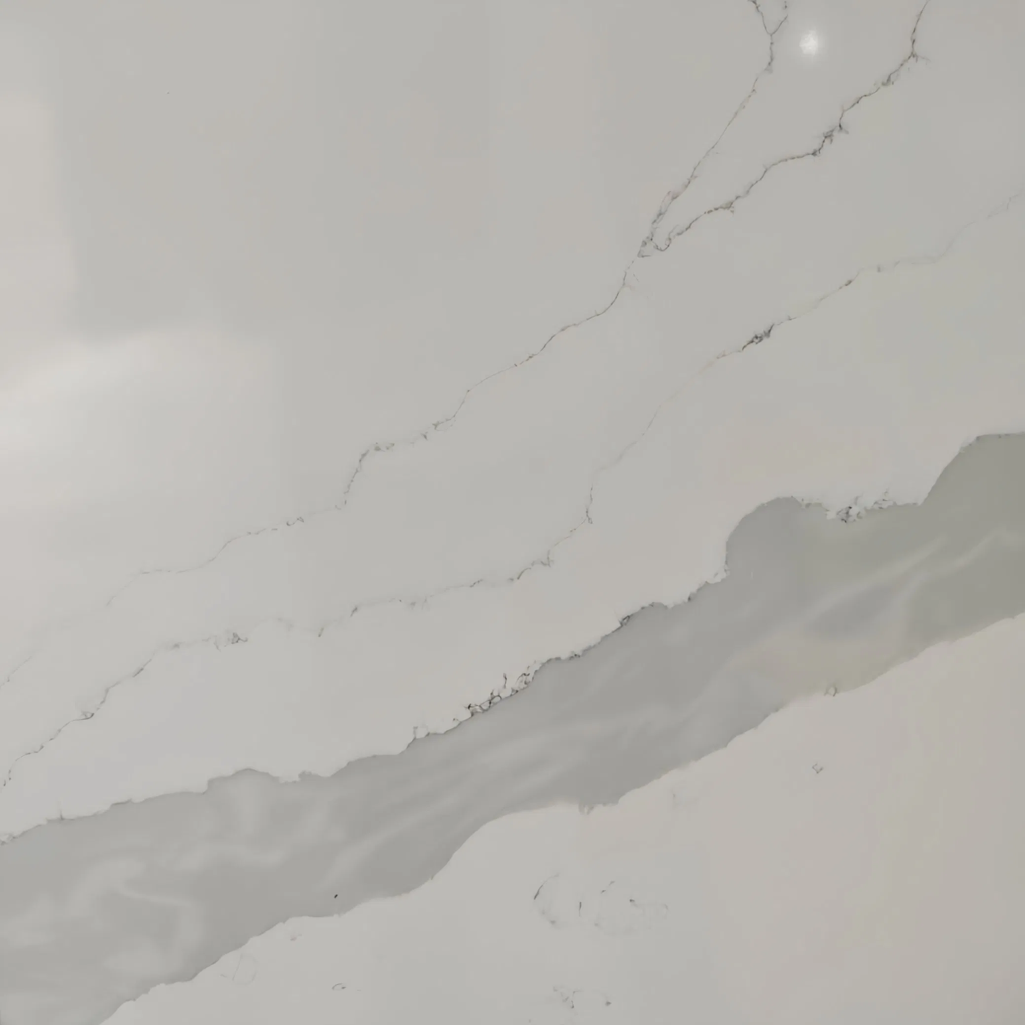 Pari Quartz Stone Slab Building Material Calacatta White Polished Surface Prq6765 3200* 1600*15-30mm for Countertop Kitchen Top/Floor Tile/Wall Tile/Vanity