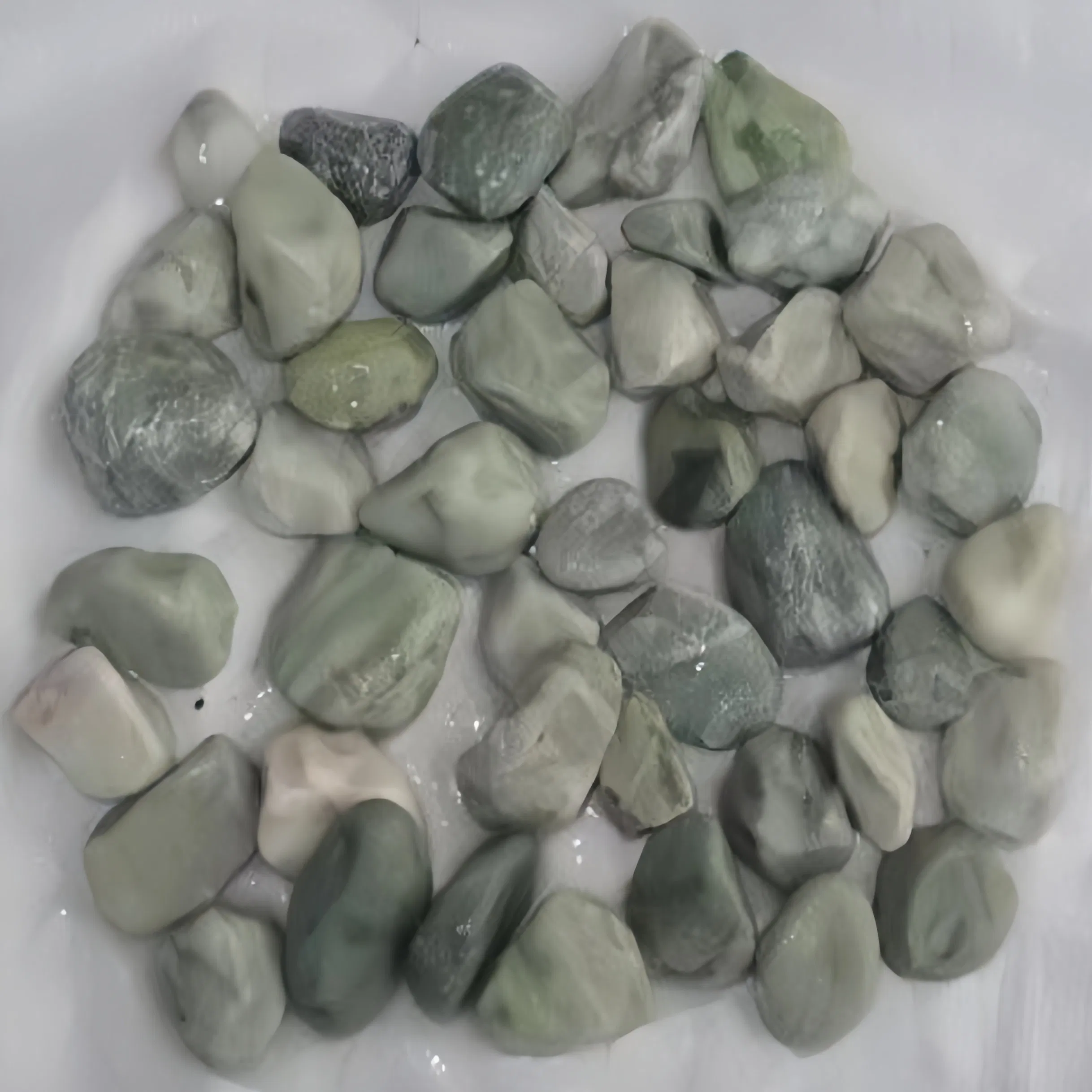 Green Machine Pebble Stone for Garden Landscape Decoration Outdoor Project
