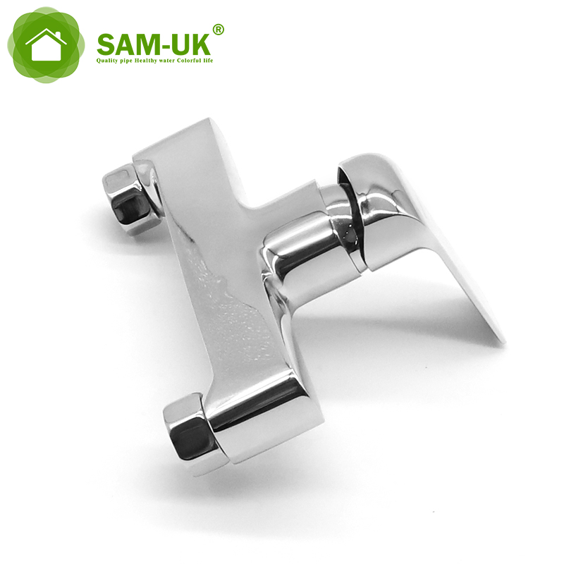 Смеситель для умывальника с защитой от детей и мгновенным нагревом