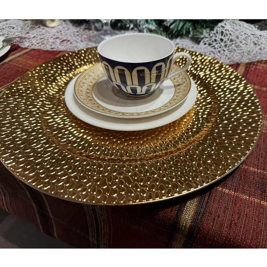 Modern Touch 33X1.8cm Dimensions PP Material Plastic Disposable Minimalist Charger Plate