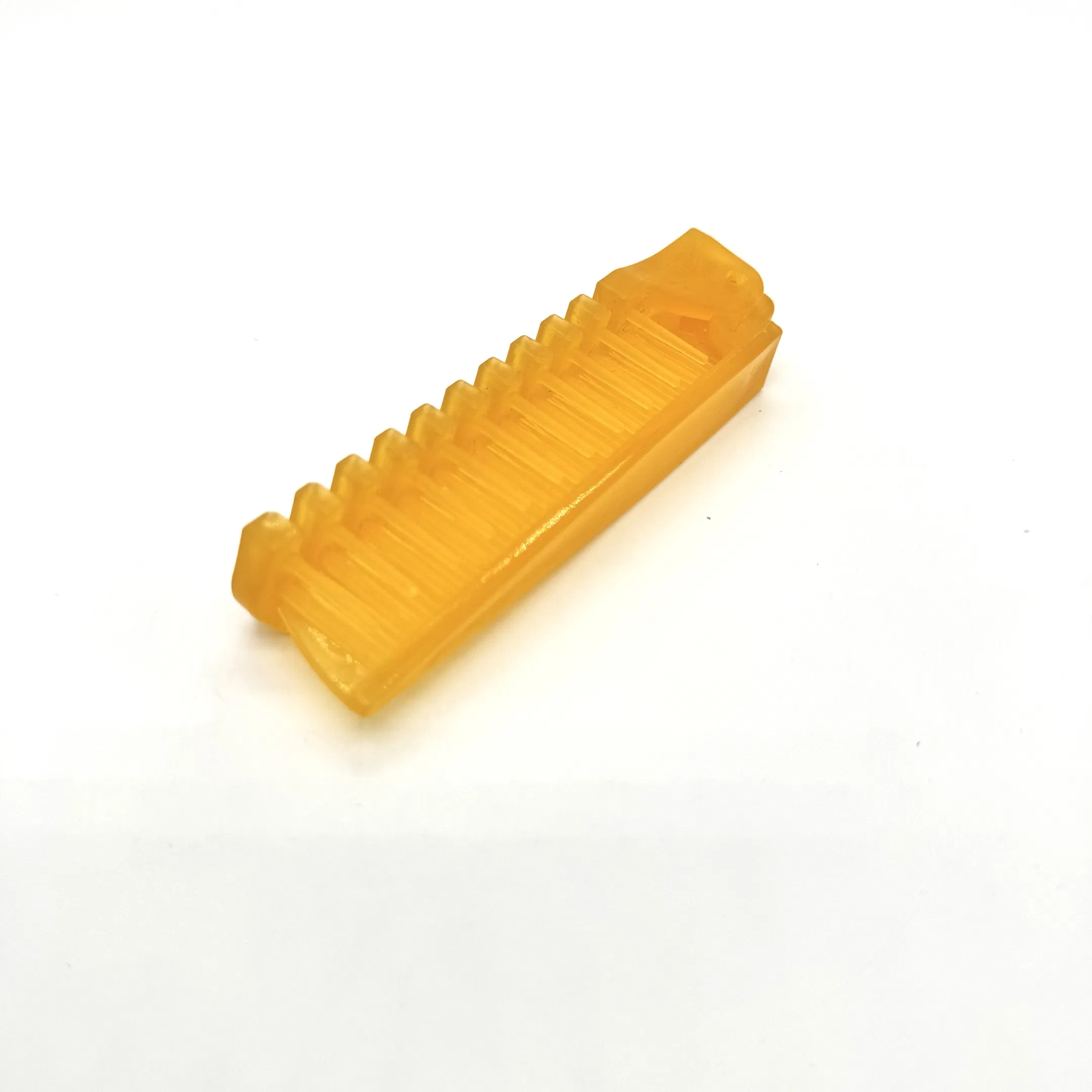 Hotel Orange Plastic Folding Comb 07