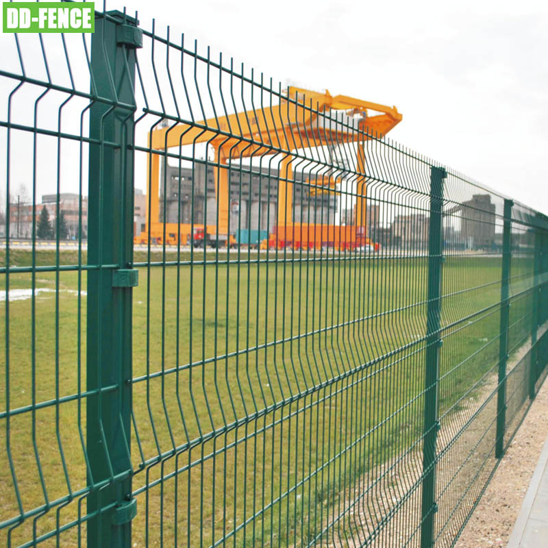Galvanized Steel Metal 3D V Bending Welded Curved Mesh Commercial 3D Curved Wire Fence