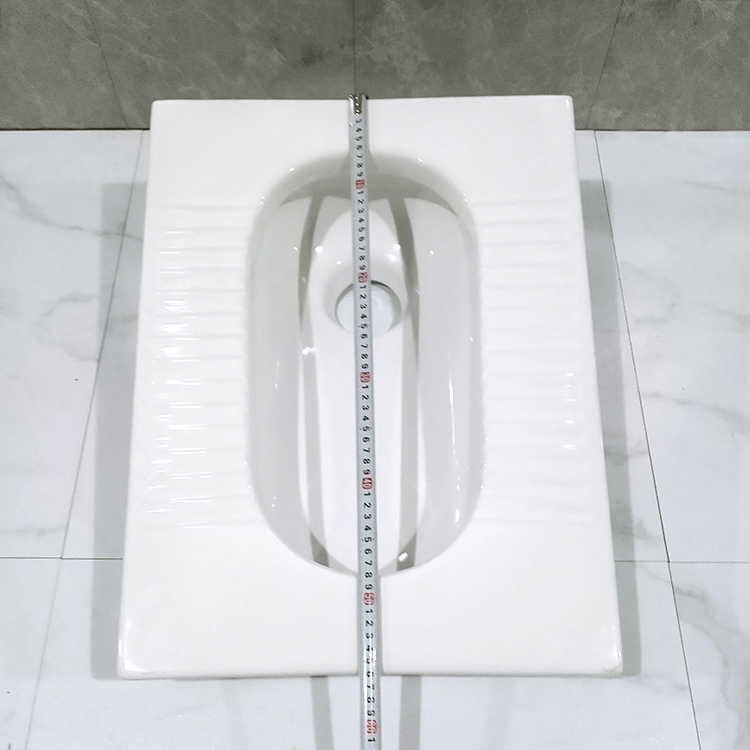 Floor Mounted Smooth Surface Toilet Cheap Water Closet for Public Use Squat Pan Wc