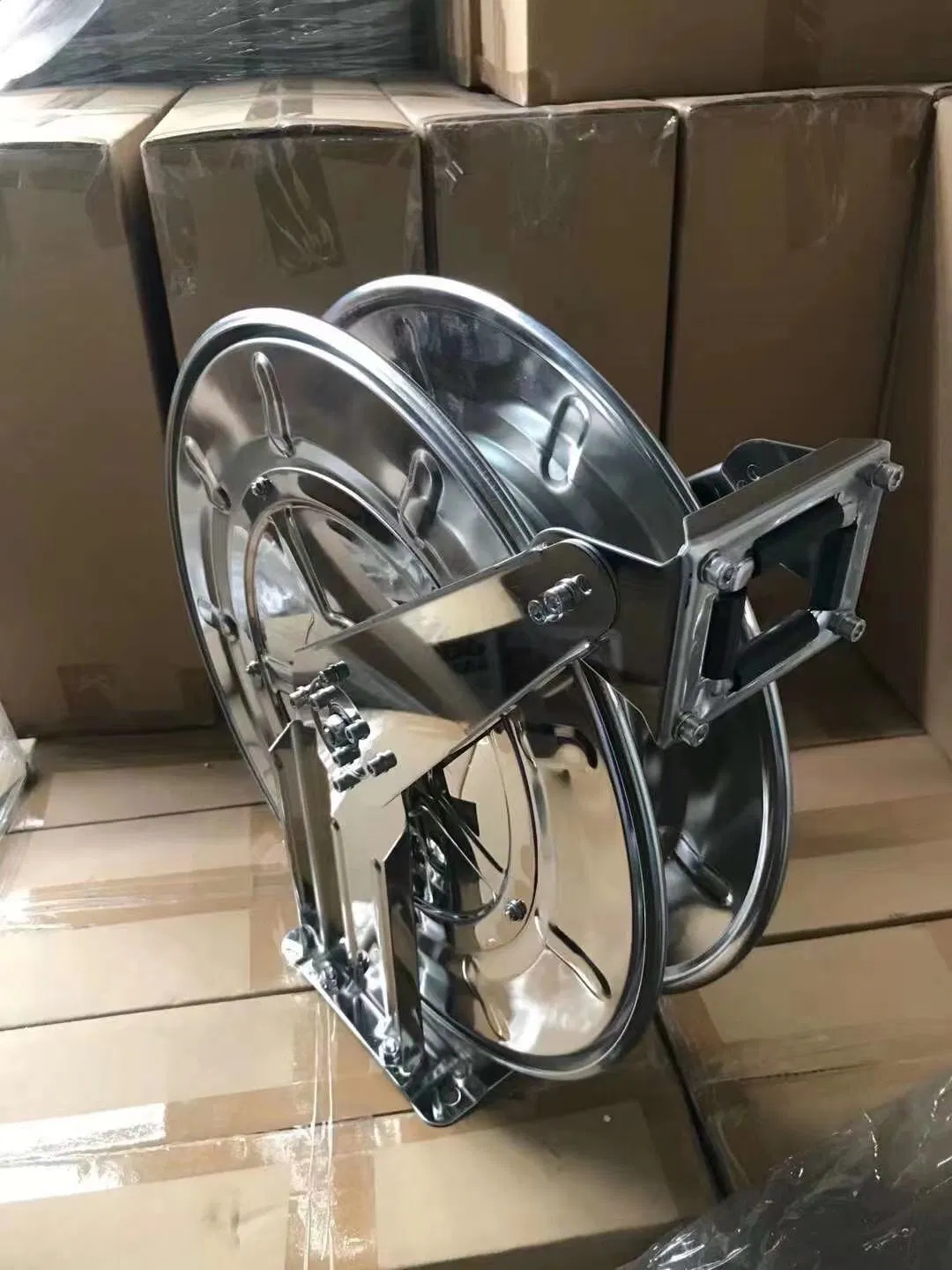 Stainless Steel Pipe Reel Automatic Rewind Pipe Reel
