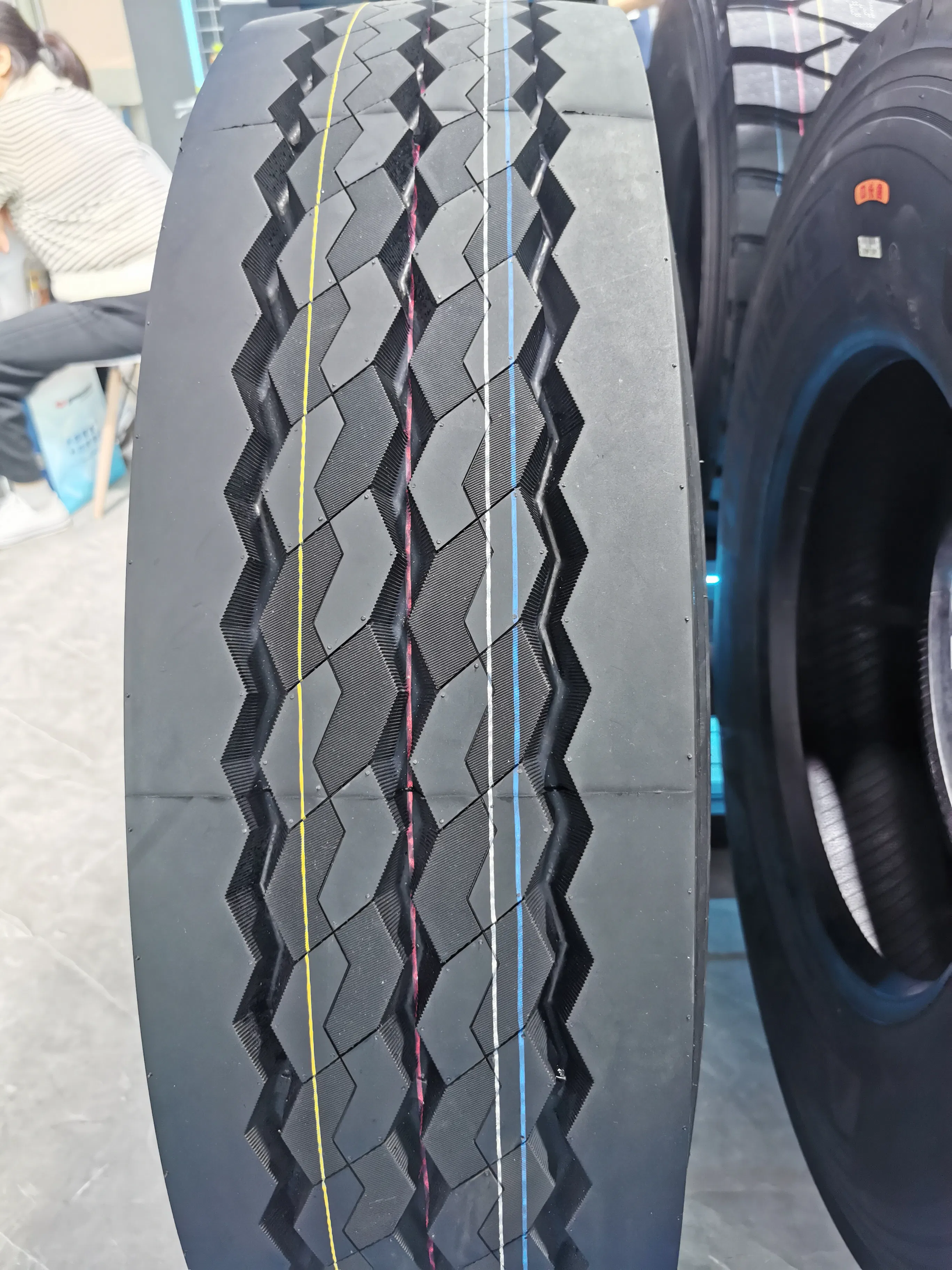 Dovroad Joyroad Kapsen City Truck 215/75 R17.5