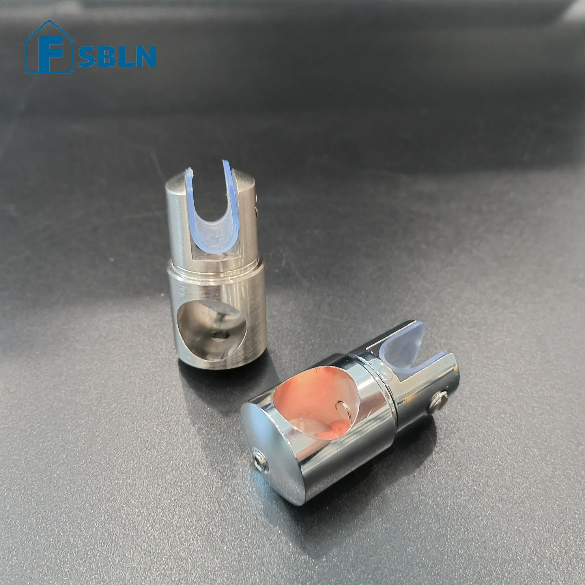 Stainless Steel Pipe Joint with Glass Connector for Bathroom Use