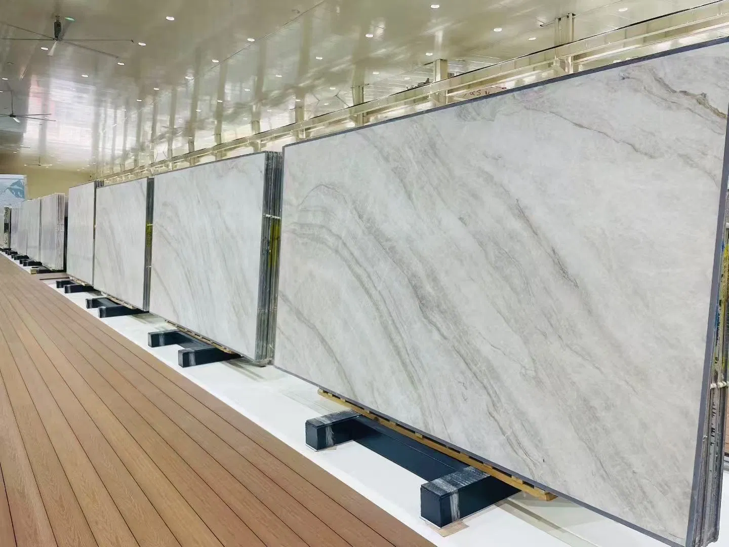 Brazilian Exotic Taj Mahal Quartzite Marble Stone for Countertops and Tiles