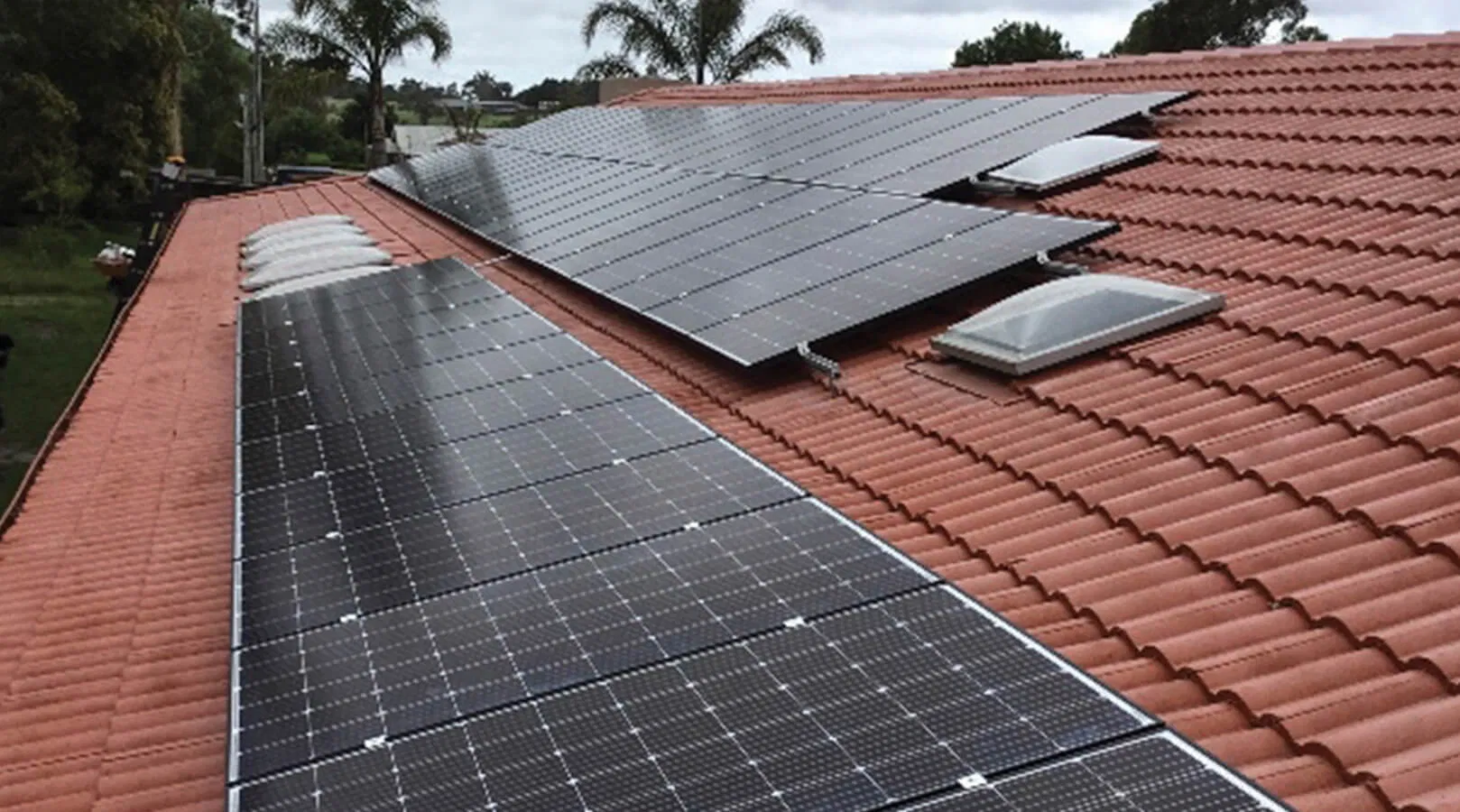 Fireproof Spanish Synthetic Resin PVC Roof Sheet/Tile