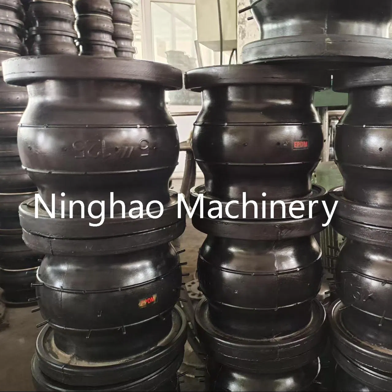 Carbon Steel Flexible Rubber Joint NBR Material Pipe Connector