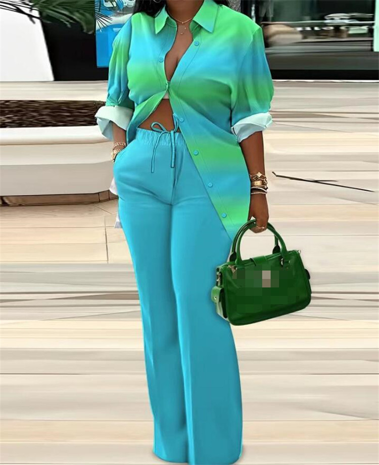 Комплект женский осенний рубашка с принтом и брюки