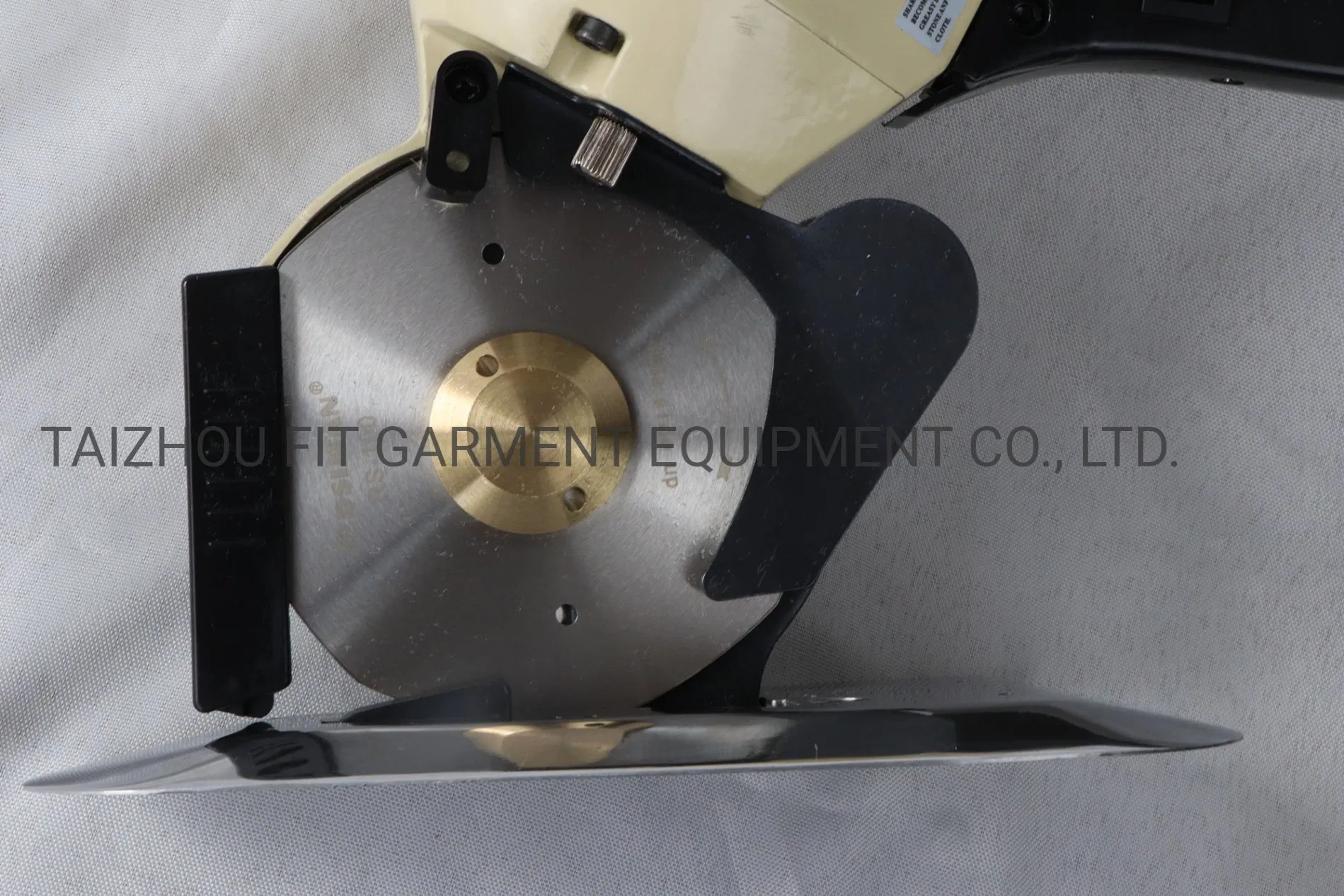 Ручная круглая резальная машина FIT-100 для ткани