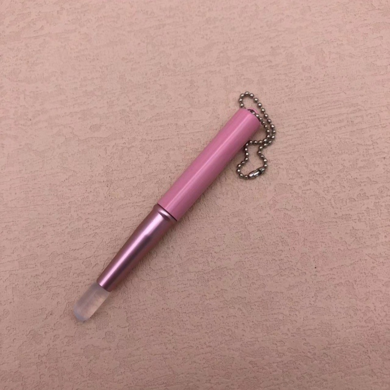 New Silicone Lip Brush with Cover with Vertical Head Lipstick Brush