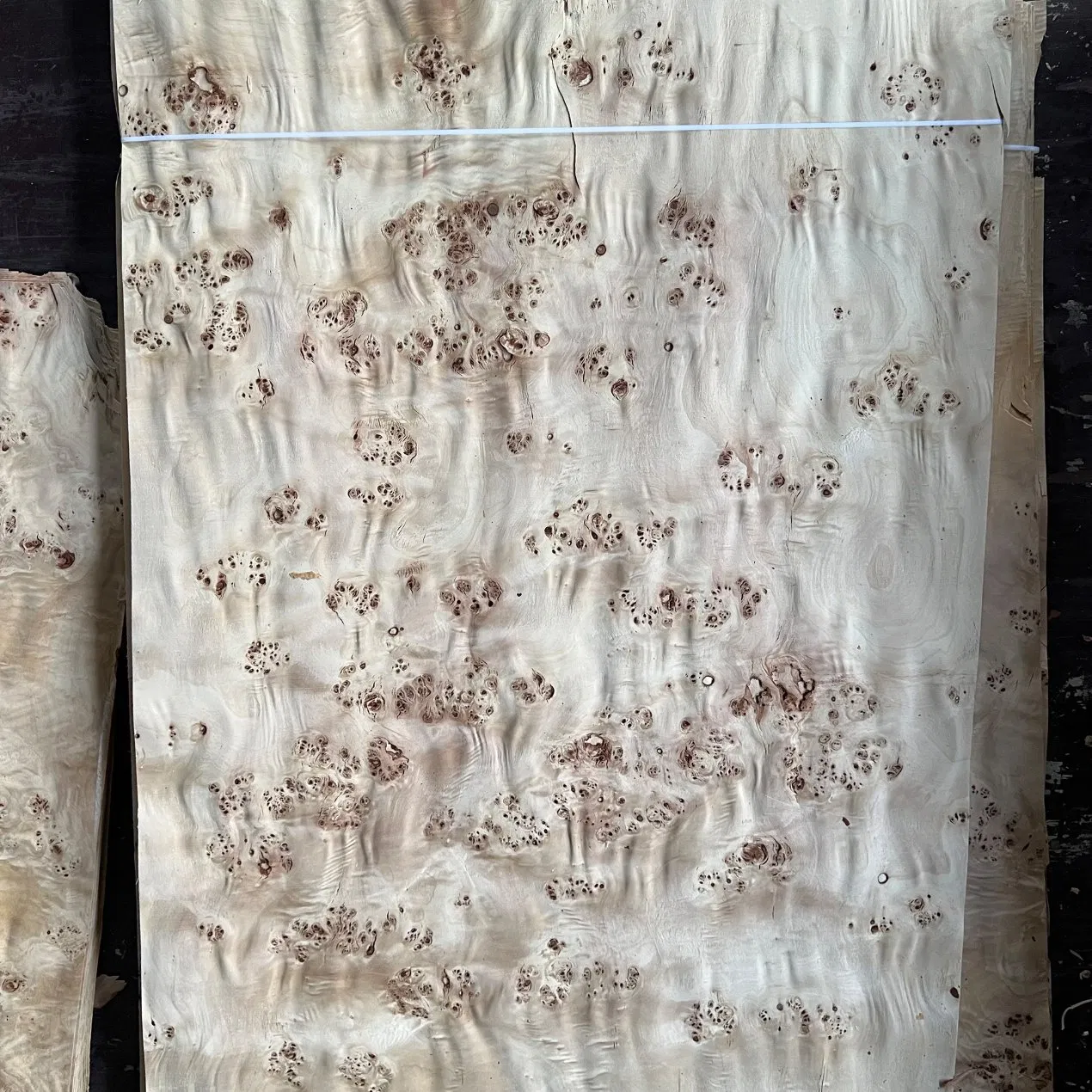 Factory Direct Mappa Burl Veneer 0.45-2mm for Indoor Decorative Plywood & Cabinets